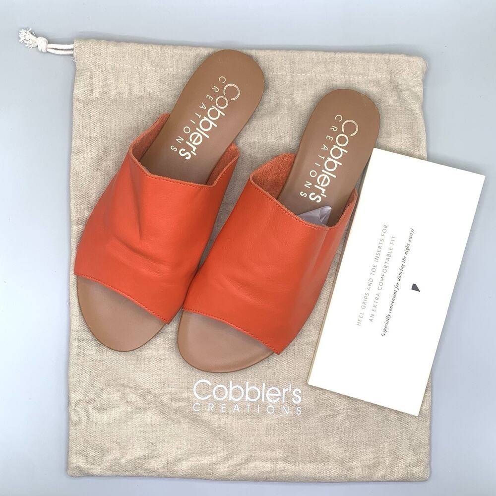 Women’s Size 8.5 Orange Leather Slide Sandals Wide Strap Minimalist Flats